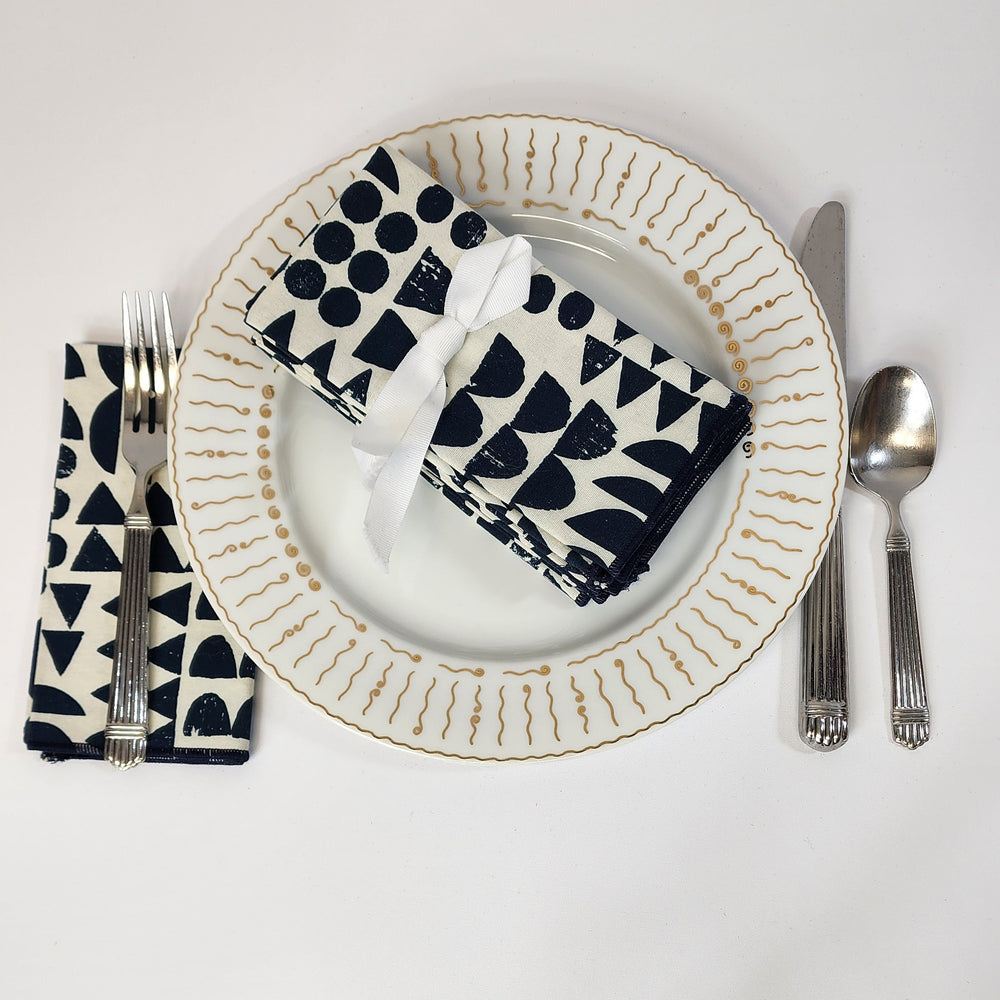 Dinner Napkin Set in Imprint Navy