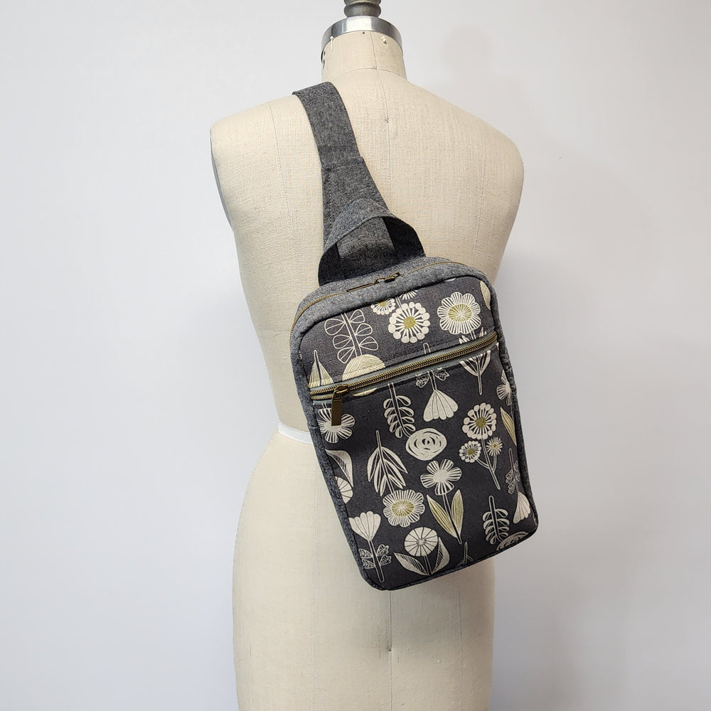 Sling Cross Body Bag in Simple Flower Grey