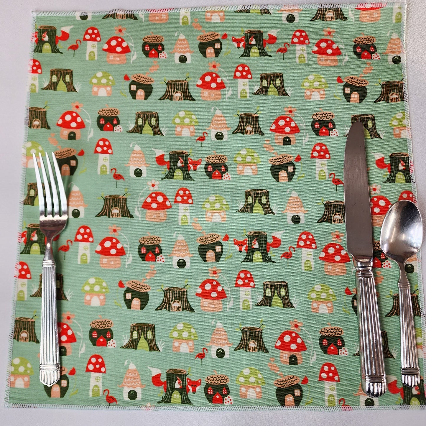
                  
                    Dinner Napkin Set in Organic Cotton in Amour Vert
                  
                