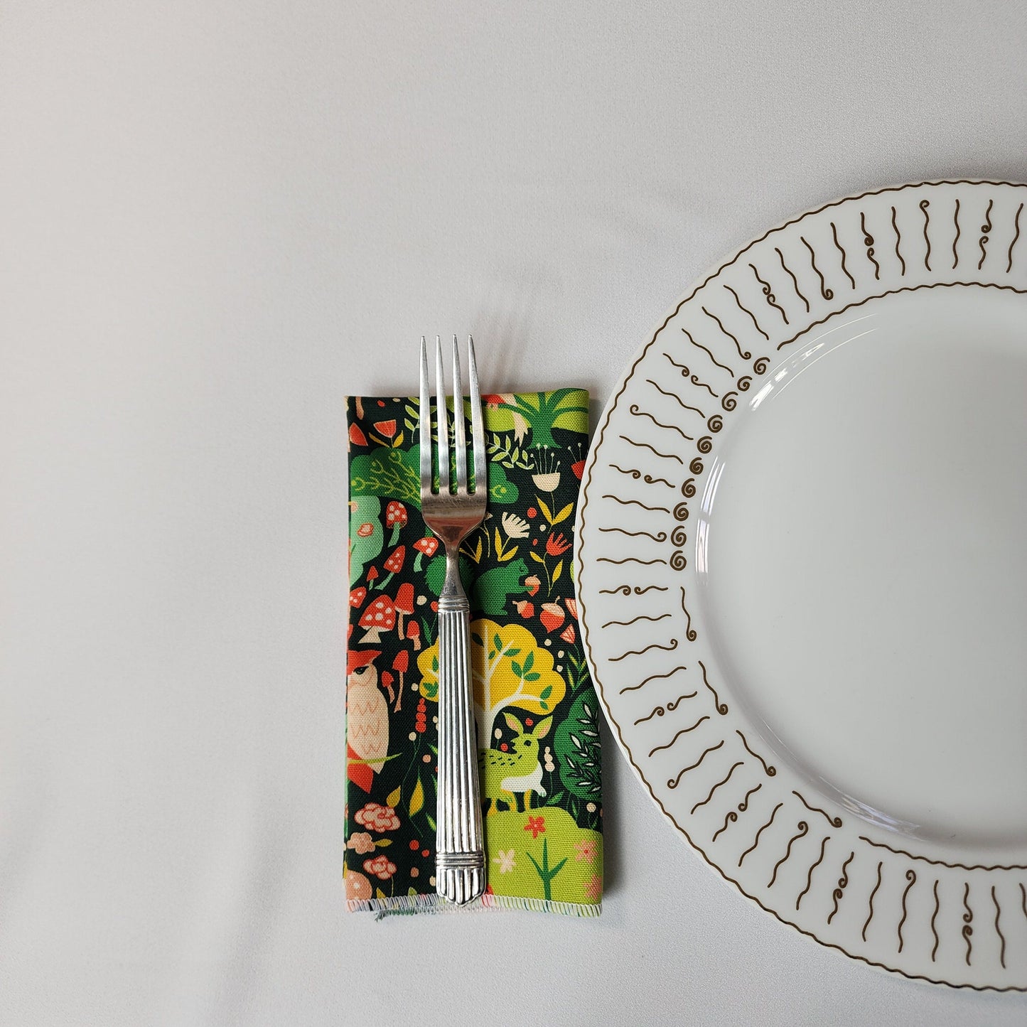 
                  
                    Dinner Napkin Set in Organic Cotton in Amour Vert
                  
                