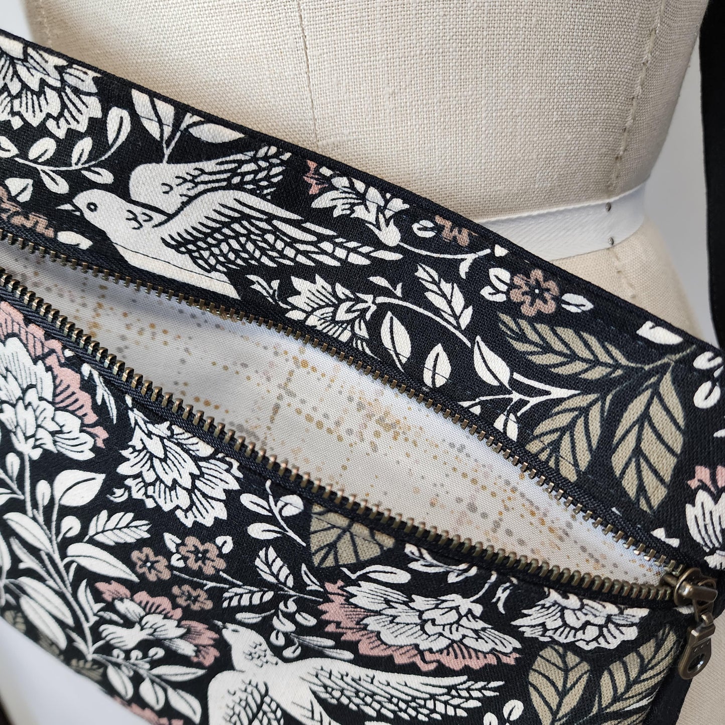 
                  
                    Fanny Pack in Birds and Blooms
                  
                