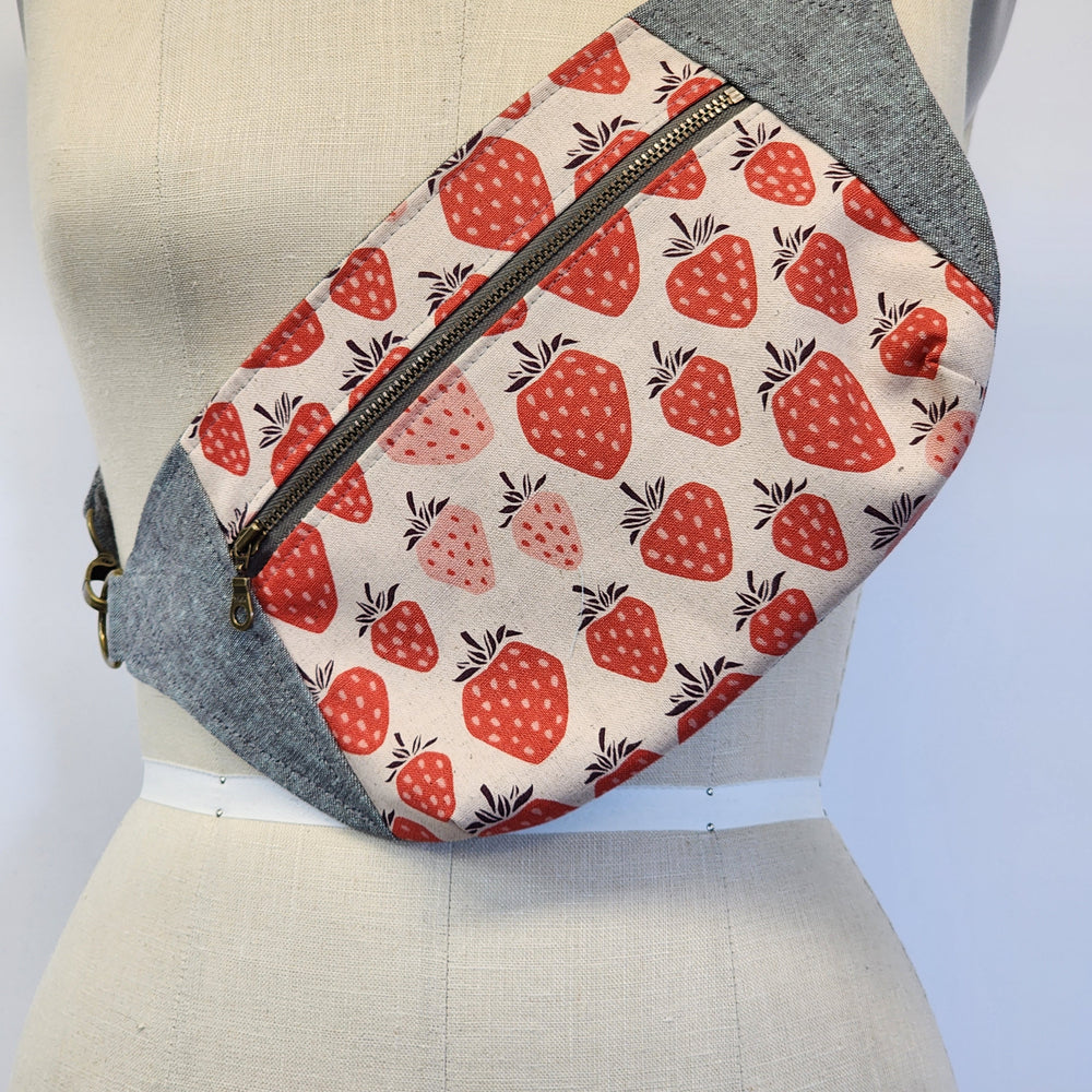 
                  
                    Fanny Pack in Queen of Berries on White w/grey
                  
                