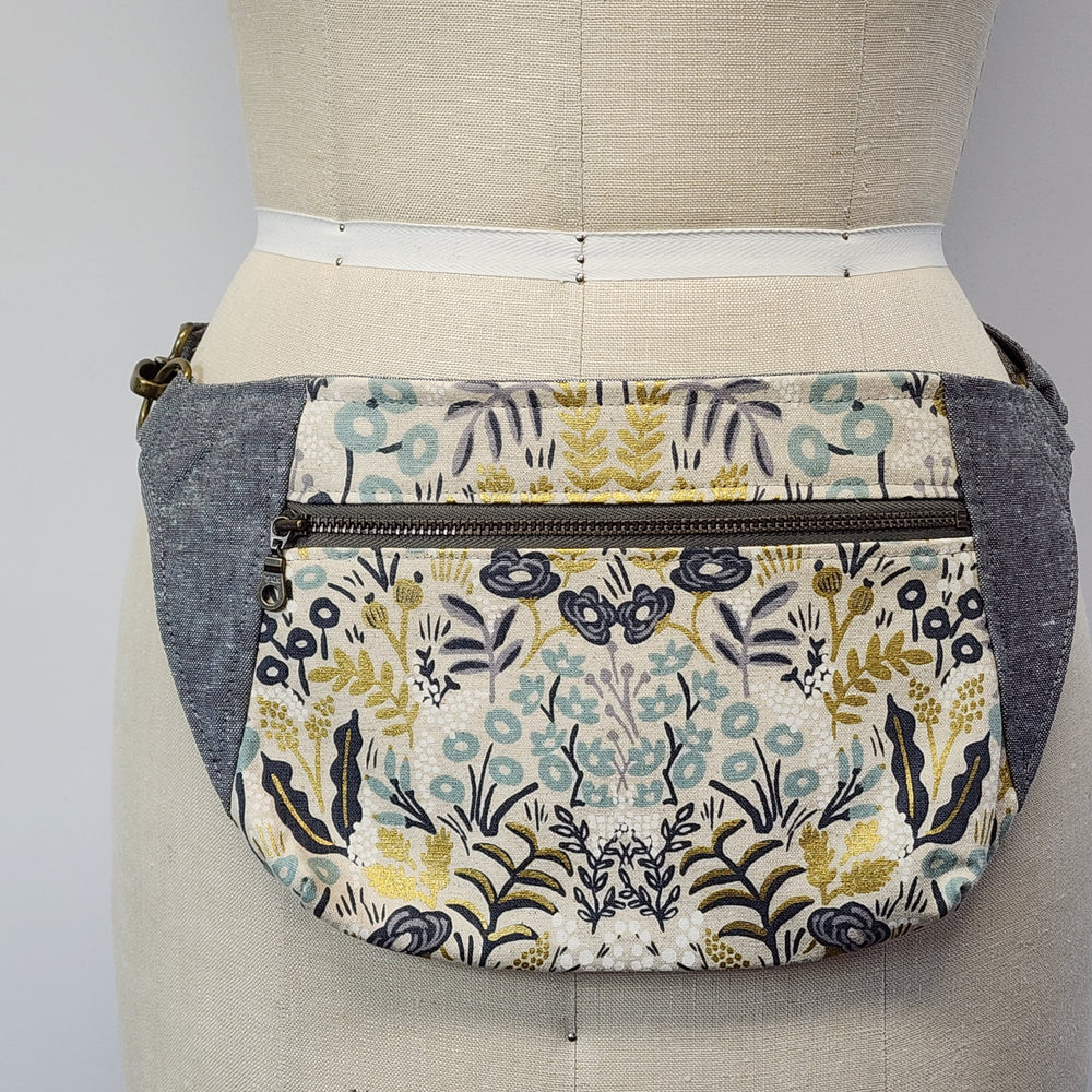 
                  
                    Fanny Pack in Tapestry Menagerie
                  
                