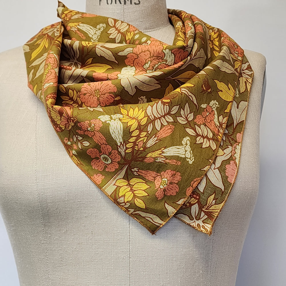 Square Cotton Lawn Scarf in Bountiful Earth